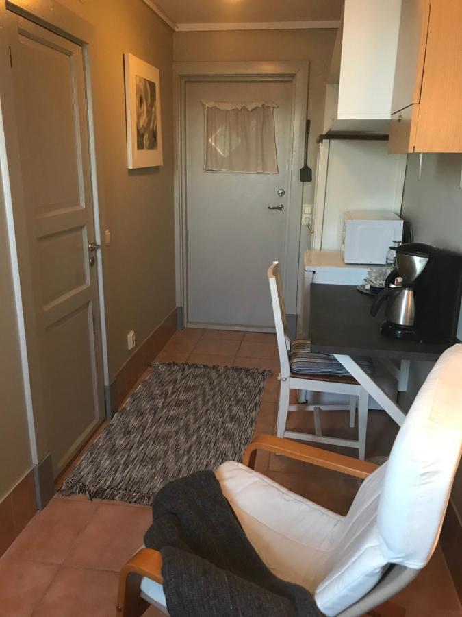 Broby Bed & Breakfast Entreplan ニュヒェーピング エクステリア 写真
